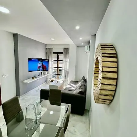 Piso Centrico Y Tranquilo Con Garaje Incluido Διαμέρισμα